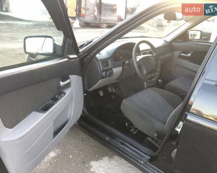 Чорний ВАЗ 2107, об'ємом двигуна 1.6 л та пробігом 85 тис. км за 3100 $, фото 8 на Automoto.ua