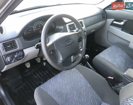 Чорний ВАЗ 2107, об'ємом двигуна 1.6 л та пробігом 85 тис. км за 3100 $, фото 9 на Automoto.ua