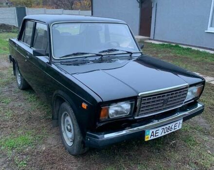 Черный ВАЗ 2107, объемом двигателя 1.6 л и пробегом 99 тыс. км за 2000 $, фото 2 на Automoto.ua