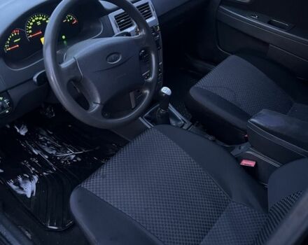 Черный ВАЗ 2107, объемом двигателя 1.6 л и пробегом 300 тыс. км за 1550 $, фото 6 на Automoto.ua