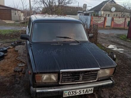 Черный ВАЗ 2107, объемом двигателя 1.5 л и пробегом 12 тыс. км за 544 $, фото 1 на Automoto.ua