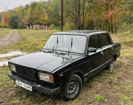 Чорний ВАЗ 2107, об'ємом двигуна 0 л та пробігом 100 тис. км за 451 $, фото 1 на Automoto.ua