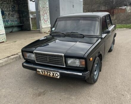 Черный ВАЗ 2107, объемом двигателя 10 л и пробегом 86 тыс. км за 1100 $, фото 1 на Automoto.ua