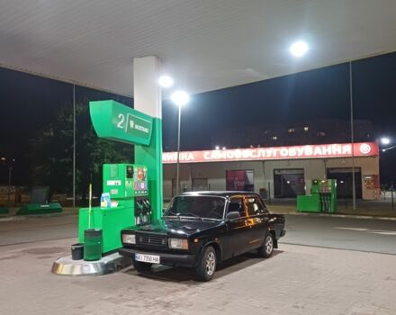 Чорний ВАЗ 2107, об'ємом двигуна 1.5 л та пробігом 300 тис. км за 619 $, фото 1 на Automoto.ua