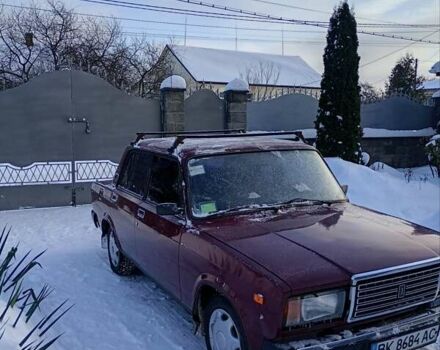 Черный ВАЗ 2107, объемом двигателя 1.5 л и пробегом 200 тыс. км за 1300 $, фото 1 на Automoto.ua