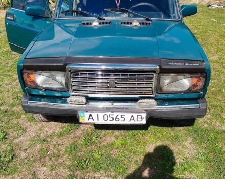 Черный ВАЗ 2107, объемом двигателя 1.5 л и пробегом 120 тыс. км за 900 $, фото 1 на Automoto.ua