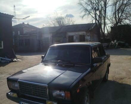 Чорний ВАЗ 2107, об'ємом двигуна 1.5 л та пробігом 200 тис. км за 1600 $, фото 1 на Automoto.ua