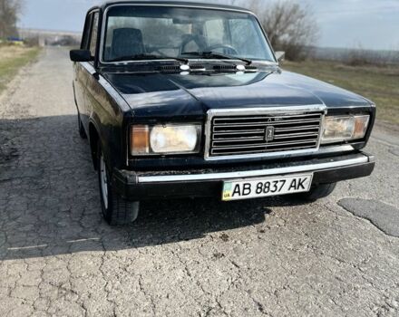 Чорний ВАЗ 2107, об'ємом двигуна 1.5 л та пробігом 92 тис. км за 1350 $, фото 1 на Automoto.ua