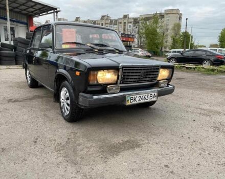 Чорний ВАЗ 2107, об'ємом двигуна 1.5 л та пробігом 150 тис. км за 999 $, фото 1 на Automoto.ua