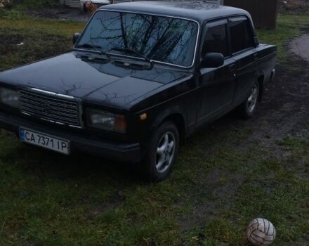 Чорний ВАЗ 2107, об'ємом двигуна 1.5 л та пробігом 1 тис. км за 1100 $, фото 1 на Automoto.ua