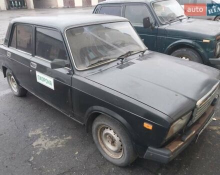 Черный ВАЗ 2107, объемом двигателя 1.6 л и пробегом 95 тыс. км за 1000 $, фото 1 на Automoto.ua