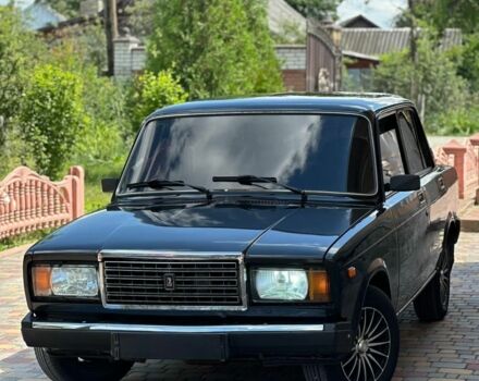 Черный ВАЗ 2107, объемом двигателя 1.6 л и пробегом 68 тыс. км за 1758 $, фото 1 на Automoto.ua