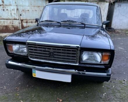 Черный ВАЗ 2107, объемом двигателя 1.6 л и пробегом 99 тыс. км за 2400 $, фото 1 на Automoto.ua