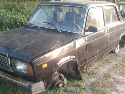 ВАЗ 2107 2010 у Чернігові на Automoto.ua Чорний ВАЗ 2107, об'ємом двигуна 1.5 л та пробігом 1 тис. км за 424 $, фото 1 на Automoto.ua
