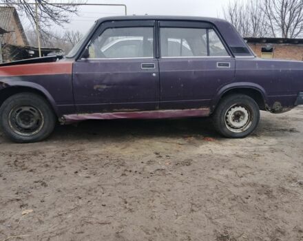 Фиолетовый ВАЗ 2107, объемом двигателя 1.3 л и пробегом 200 тыс. км за 237 $, фото 3 на Automoto.ua