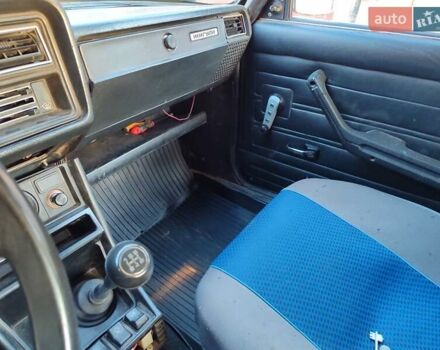 Фиолетовый ВАЗ 2107, объемом двигателя 1.6 л и пробегом 450 тыс. км за 700 $, фото 12 на Automoto.ua