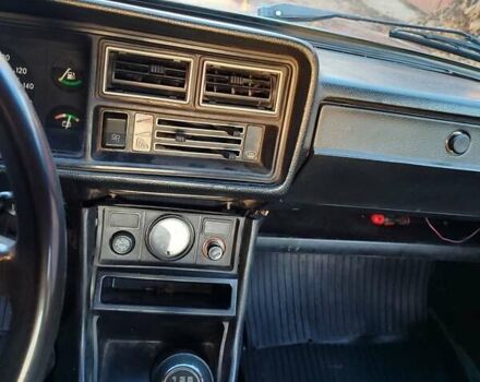 Фиолетовый ВАЗ 2107, объемом двигателя 1.6 л и пробегом 450 тыс. км за 700 $, фото 13 на Automoto.ua