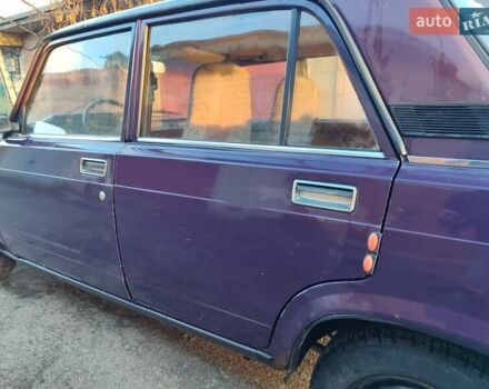 Фиолетовый ВАЗ 2107, объемом двигателя 1.6 л и пробегом 450 тыс. км за 700 $, фото 30 на Automoto.ua