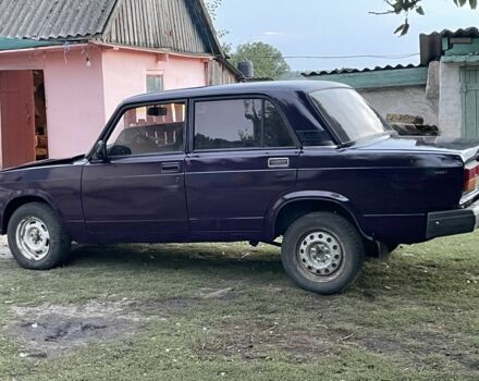 Фіолетовий ВАЗ 2107, об'ємом двигуна 1.5 л та пробігом 150 тис. км за 971 $, фото 2 на Automoto.ua