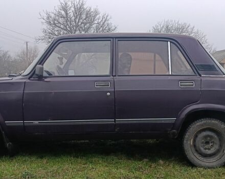 Фиолетовый ВАЗ 2107, объемом двигателя 1.5 л и пробегом 270 тыс. км за 710 $, фото 5 на Automoto.ua