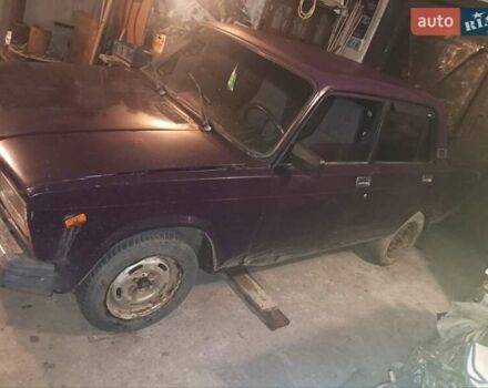 Фіолетовий ВАЗ 2107, об'ємом двигуна 1.5 л та пробігом 300 тис. км за 600 $, фото 1 на Automoto.ua