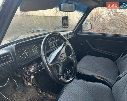 Фіолетовий ВАЗ 2107, об'ємом двигуна 1.5 л та пробігом 325 тис. км за 400 $, фото 11 на Automoto.ua
