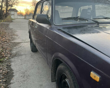 Фіолетовий ВАЗ 2107, об'ємом двигуна 1.5 л та пробігом 325 тис. км за 400 $, фото 3 на Automoto.ua