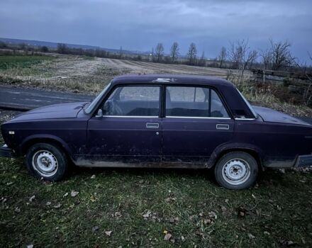 Фиолетовый ВАЗ 2107, объемом двигателя 1.5 л и пробегом 100 тыс. км за 500 $, фото 2 на Automoto.ua