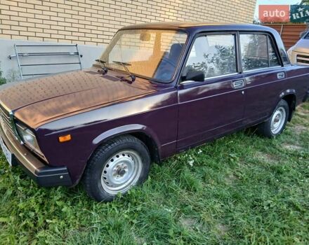 Фіолетовий ВАЗ 2107, об'ємом двигуна 1.45 л та пробігом 68 тис. км за 850 $, фото 5 на Automoto.ua
