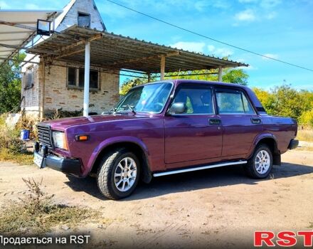 Фиолетовый ВАЗ 2107, объемом двигателя 1.5 л и пробегом 100 тыс. км за 1150 $, фото 1 на Automoto.ua