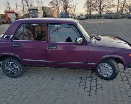 Фиолетовый ВАЗ 2107, объемом двигателя 15 л и пробегом 103 тыс. км за 1750 $, фото 5 на Automoto.ua