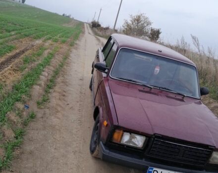 ВАЗ 2107 2002 в Ровно на Automoto.ua Фиолетовый ВАЗ 2107, объемом двигателя 1.5 л и пробегом 1 тыс. км за 713 $, фото 2 на Automoto.ua