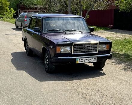Фиолетовый ВАЗ 2107, объемом двигателя 1.5 л и пробегом 150 тыс. км за 1300 $, фото 1 на Automoto.ua