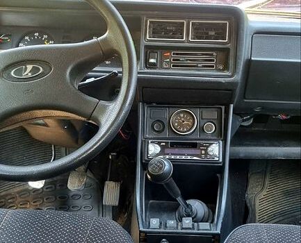 Фіолетовий ВАЗ 2107, об'ємом двигуна 1.5 л та пробігом 98 тис. км за 1470 $, фото 5 на Automoto.ua