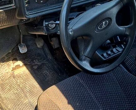 Фіолетовий ВАЗ 2107, об'ємом двигуна 1.5 л та пробігом 98 тис. км за 1470 $, фото 3 на Automoto.ua