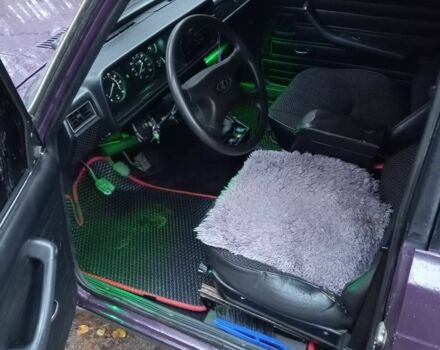 Фіолетовий ВАЗ 2107, об'ємом двигуна 1.5 л та пробігом 2 тис. км за 1300 $, фото 7 на Automoto.ua