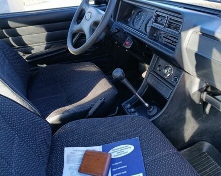 Фиолетовый ВАЗ 2107, объемом двигателя 1 л и пробегом 27 тыс. км за 2000 $, фото 4 на Automoto.ua