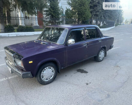 Фиолетовый ВАЗ 2107, объемом двигателя 0 л и пробегом 200 тыс. км за 1050 $, фото 8 на Automoto.ua