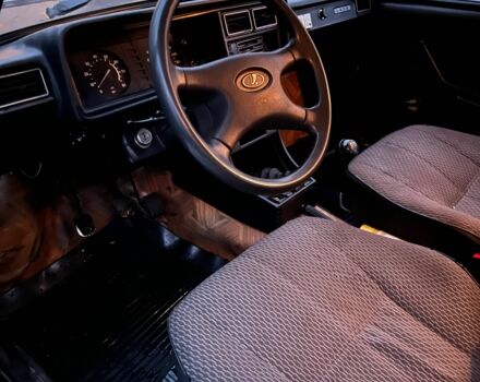 Фіолетовий ВАЗ 2107, об'ємом двигуна 1.5 л та пробігом 167 тис. км за 800 $, фото 9 на Automoto.ua