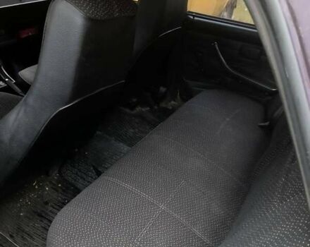 Фиолетовый ВАЗ 2107, объемом двигателя 1.5 л и пробегом 150 тыс. км за 700 $, фото 7 на Automoto.ua