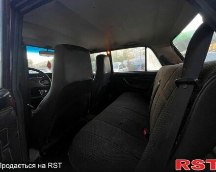 Фиолетовый ВАЗ 2107, объемом двигателя 1.5 л и пробегом 200 тыс. км за 550 $, фото 2 на Automoto.ua