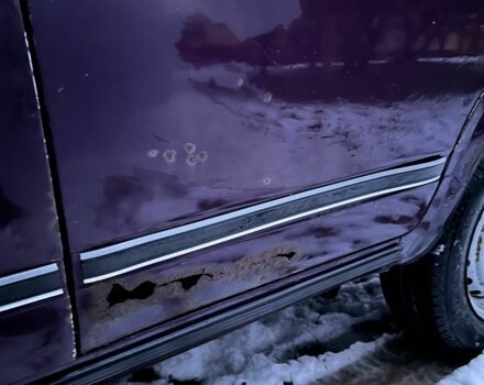 Фіолетовий ВАЗ 2107, об'ємом двигуна 1.5 л та пробігом 167 тис. км за 800 $, фото 16 на Automoto.ua