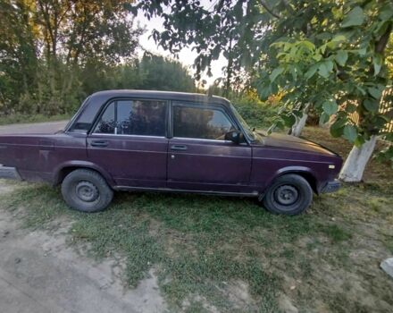 Фиолетовый ВАЗ 2107, объемом двигателя 1.5 л и пробегом 160 тыс. км за 721 $, фото 3 на Automoto.ua