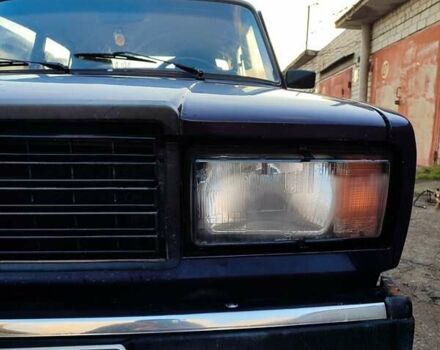 Фиолетовый ВАЗ 2107, объемом двигателя 1.6 л и пробегом 450 тыс. км за 700 $, фото 1 на Automoto.ua