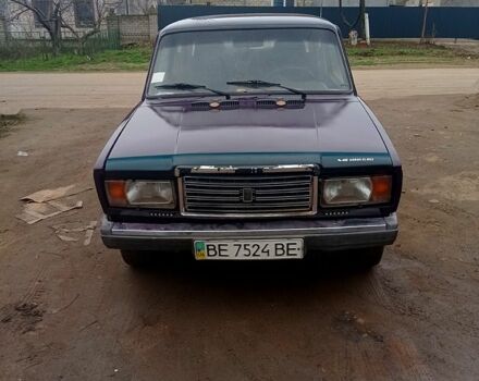 Фиолетовый ВАЗ 2107, объемом двигателя 1.5 л и пробегом 90 тыс. км за 1000 $, фото 1 на Automoto.ua