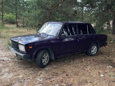 ВАЗ 2107 2000 в Изюме на Automoto.ua Фиолетовый ВАЗ 2107, объемом двигателя 1.5 л и пробегом 170 тыс. км за 700 $, фото 1 на Automoto.ua