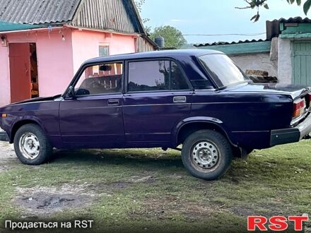 ВАЗ 2107 2000 в Первомайском на Automoto.ua Фиолетовый ВАЗ 2107, объемом двигателя 1.5 л и пробегом 140 тыс. км за 999 $, фото 1 на Automoto.ua