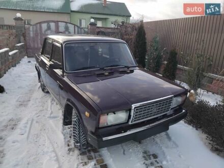 Фиолетовый ВАЗ 2107, объемом двигателя 1.5 л и пробегом 100 тыс. км за 1880 $, фото 1 на Automoto.ua