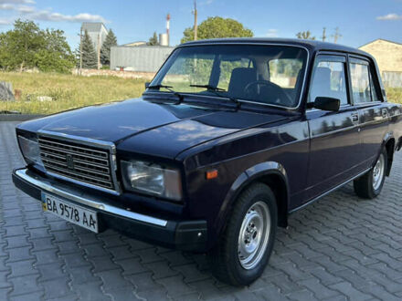 ВАЗ 2107 2002 в Врадиевке на Automoto.ua Фиолетовый ВАЗ 2107, объемом двигателя 0.11 л и пробегом 47 тыс. км за 1600 $, фото 1 на Automoto.ua