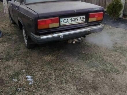 ВАЗ 2107 2002 у Золотоноше на Automoto.ua Фіолетовий ВАЗ 2107, об'ємом двигуна 1 л та пробігом 130 тис. км за 653 $, фото 1 на Automoto.ua